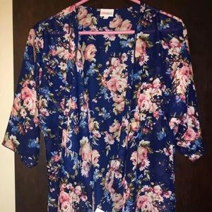 Lularoe Small Chiffon Shirley EUC